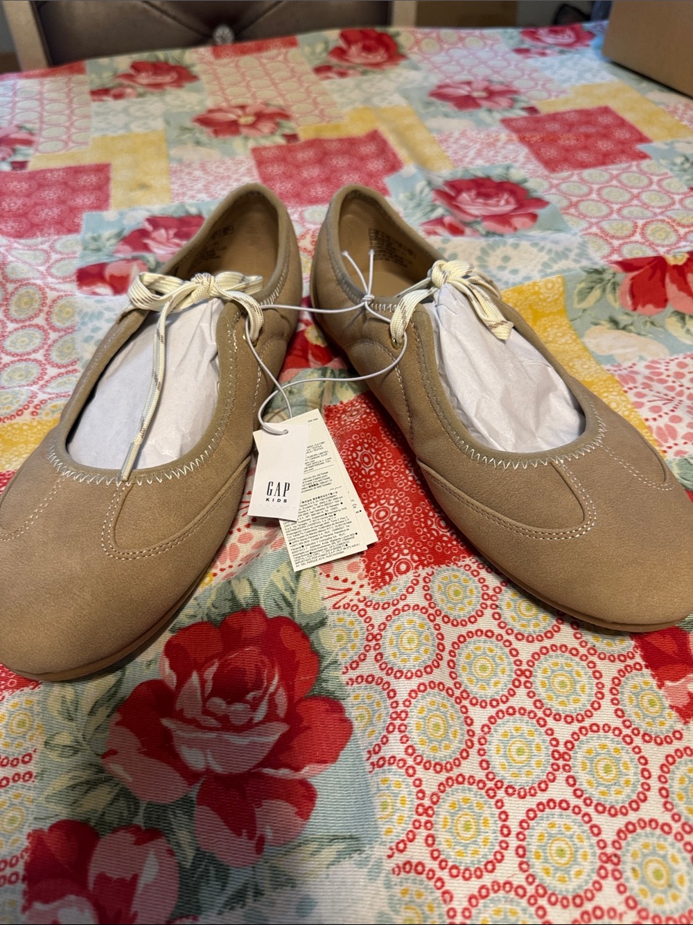 GAP Women's Beige Suede Ballet Flats with Bow Trim